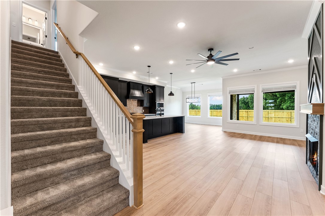 Hillcrest - Residential