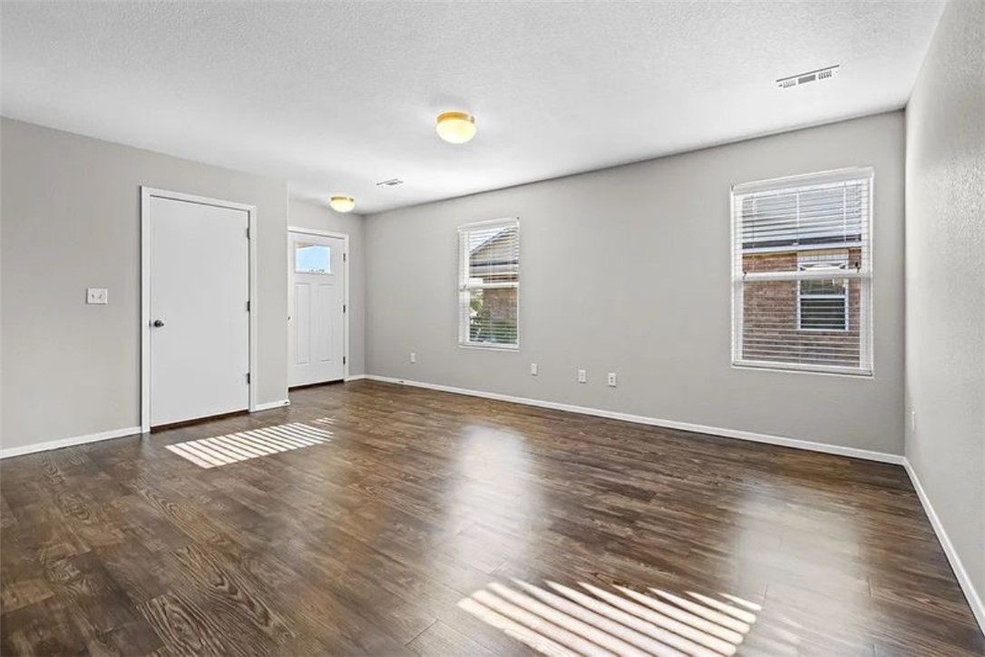 Holland Crossing Duplexes - Residential