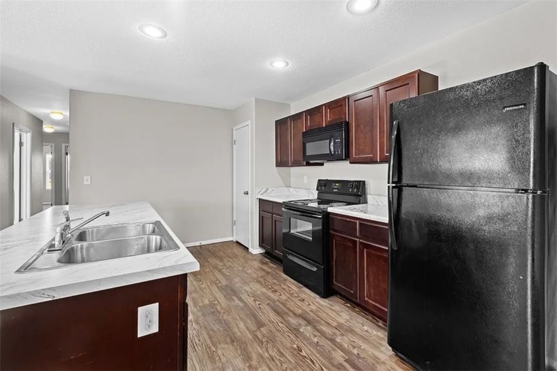 Holland Crossing Duplexes - Residential