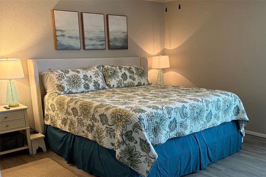 Holland Crossing Duplexes - Residential