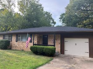 Howell, Gus - Residential