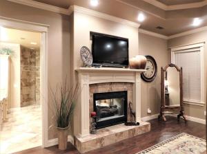 Hilltop Summit Est - Residential