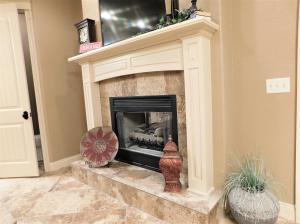 Hilltop Summit Est - Residential