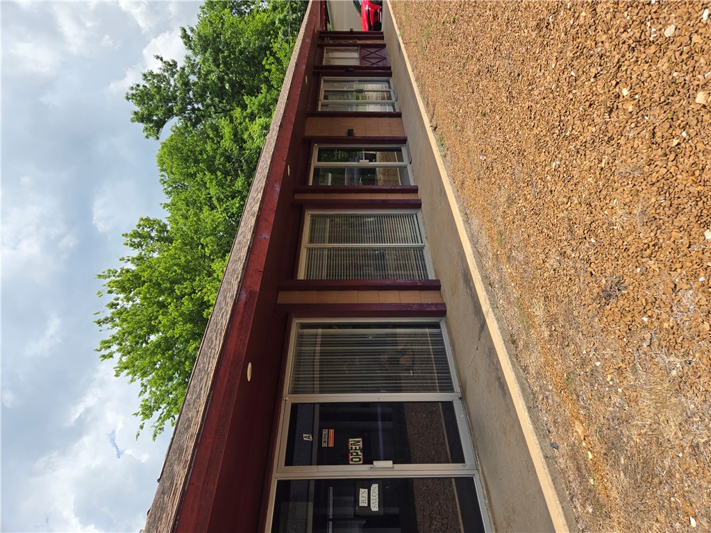 Home Addprof Ctr Horiz Prop Siloam Spgs - Commercial Lease