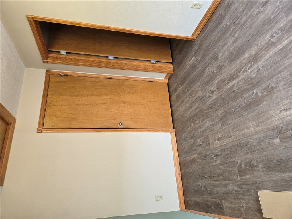 Home Addprof Ctr Horiz Prop Siloam Spgs - Commercial Lease