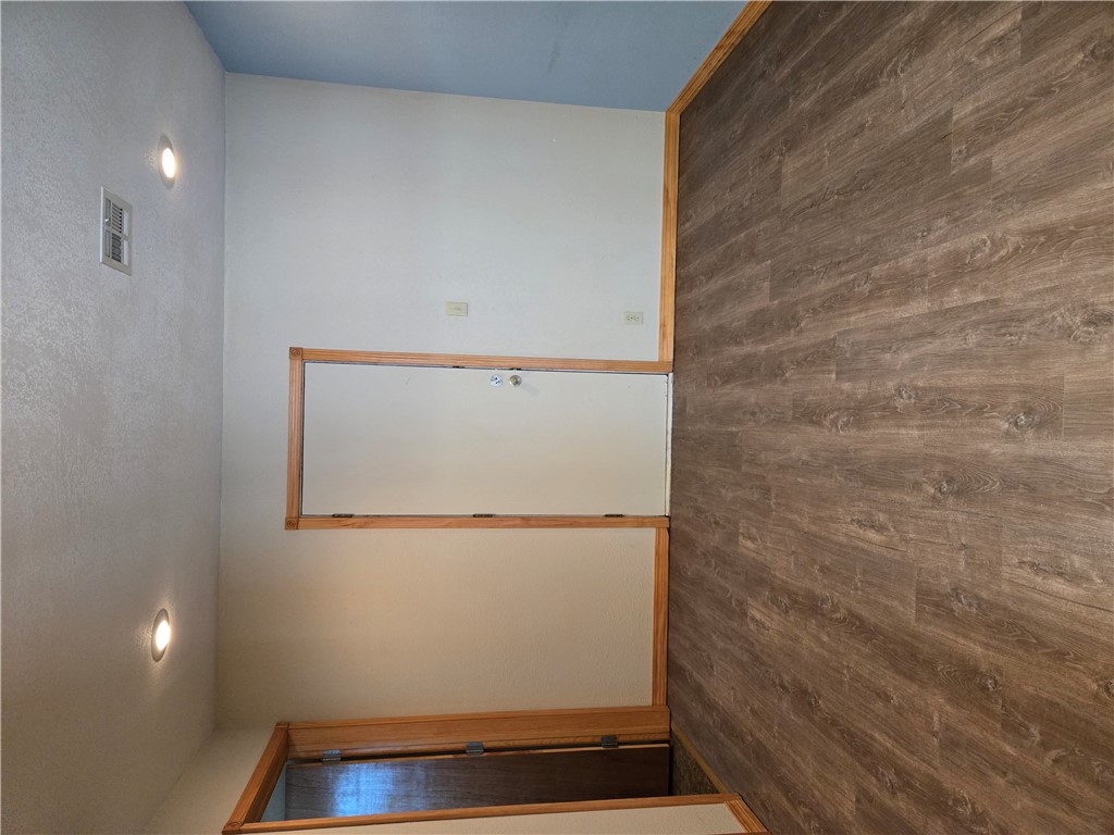 Home Addprof Ctr Horiz Prop Siloam Spgs - Commercial Lease