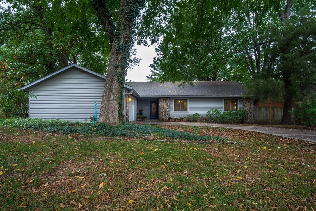 Whispering Timbers Ph 2-Rogers - Residential