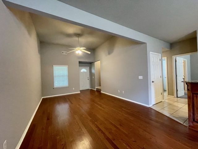 Riverwalk Farm Estate Ph I Bentonville - Residential Lease