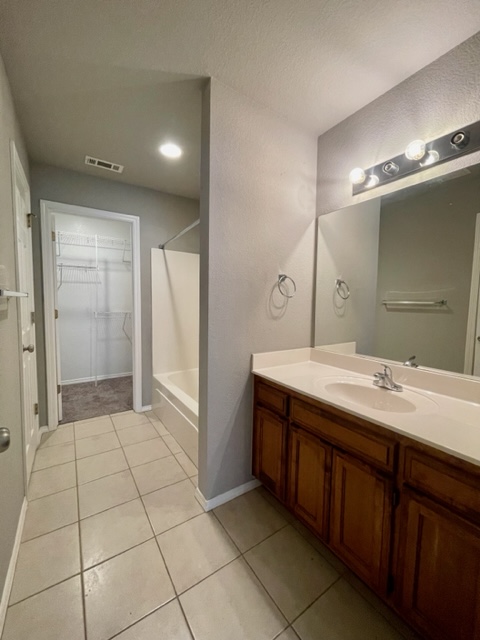 Riverwalk Farm Estate Ph I Bentonville - Residential Lease