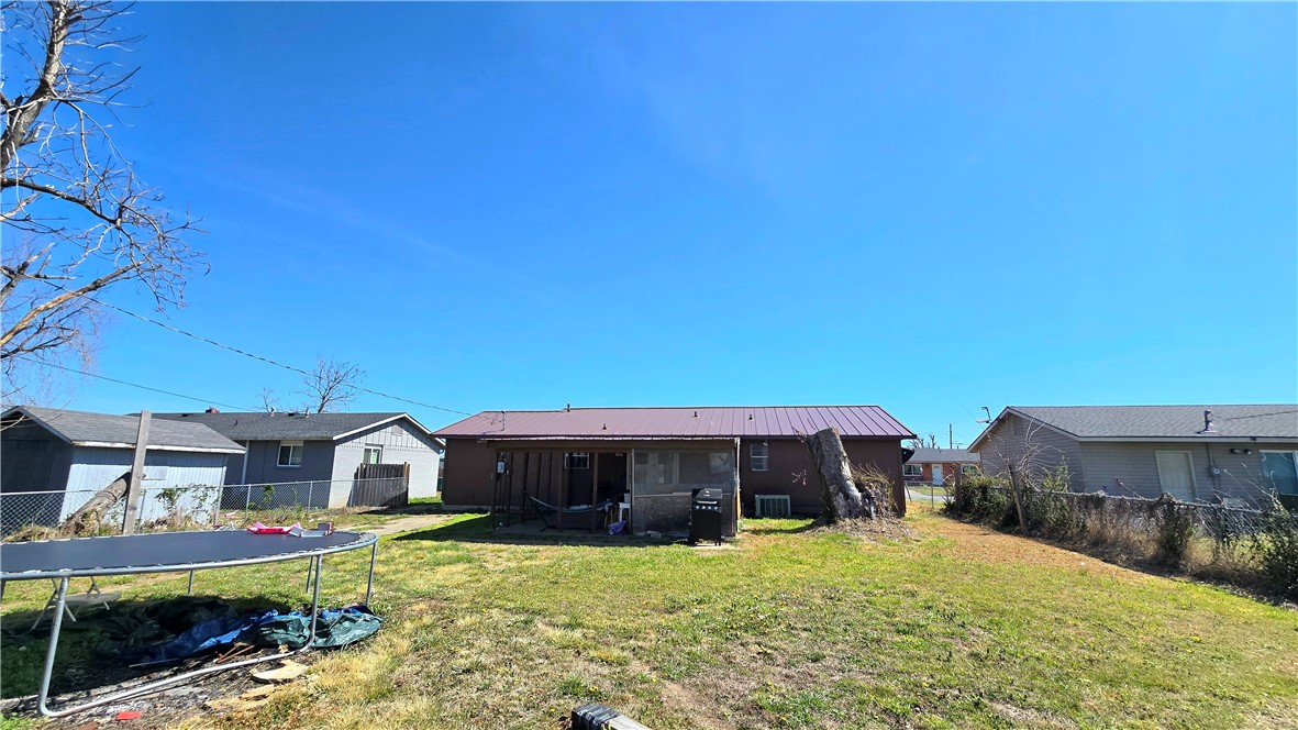 Larimore & Garner 3rd Add Rogers - Residential