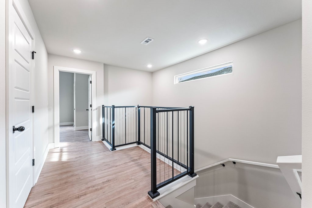 Happy Hollow Add - Residential