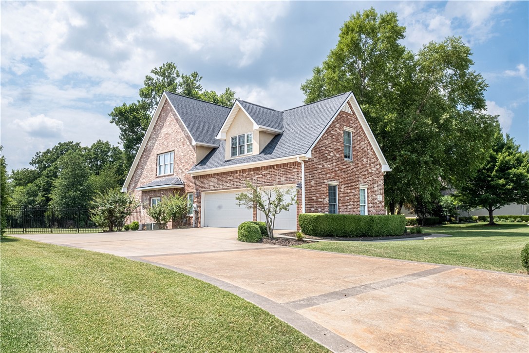 Pinnacle Sub Ph 3, The Rogers - Residential