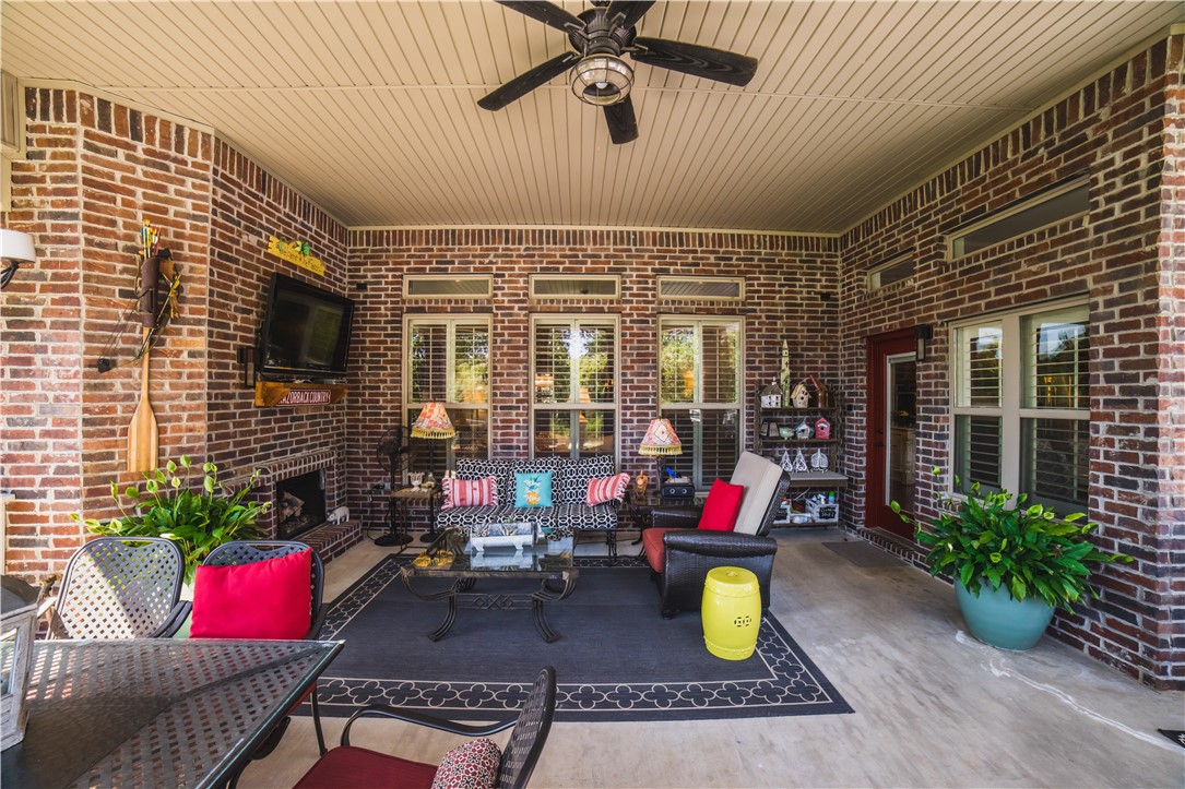 Waterford Estates At Hissom Ranch - Residential