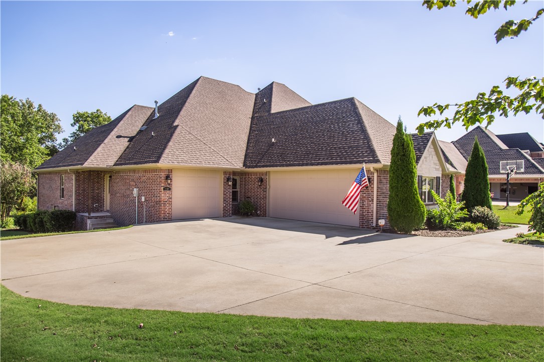 Waterford Estates At Hissom Ranch - Residential