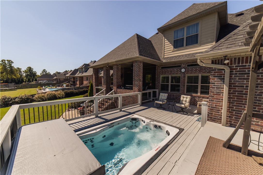 Waterford Estates At Hissom Ranch - Residential