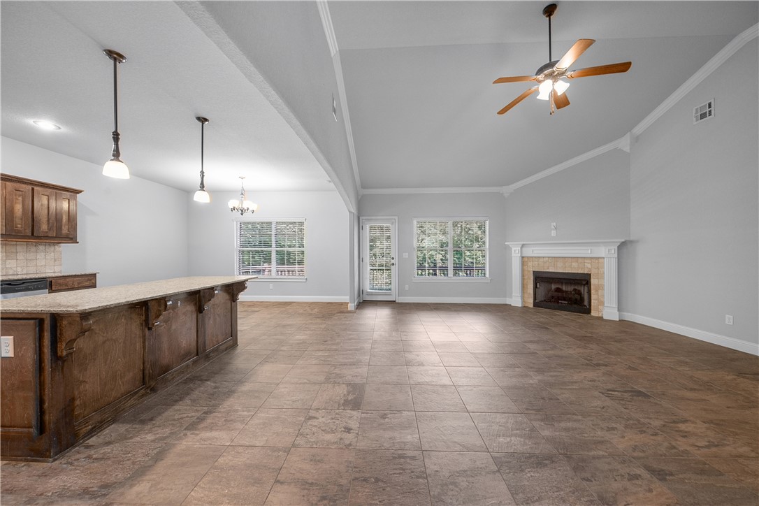 Monmouth Sub Bvv - Residential Lease