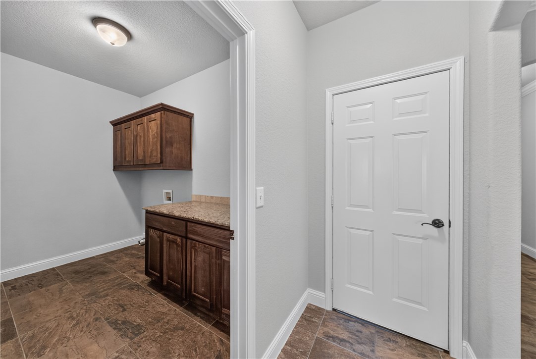 Monmouth Sub Bvv - Residential Lease