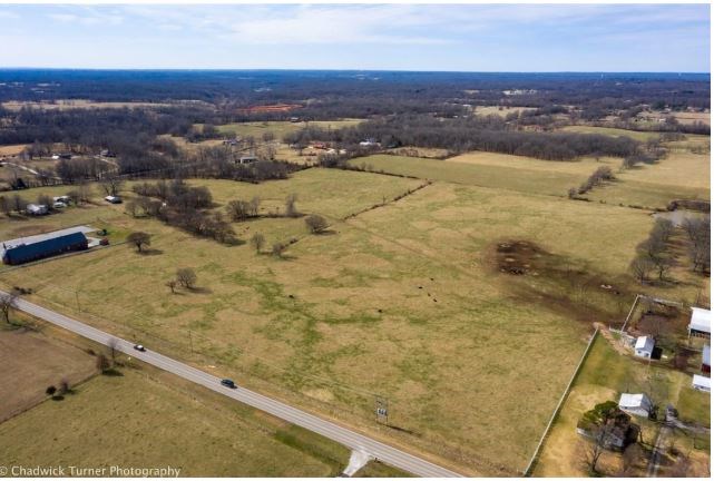Pea Ridge - Land