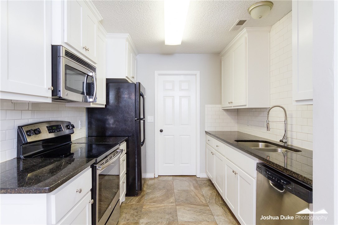 Walnut Heights Add - Residential