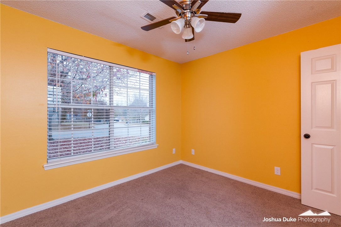 Walnut Heights Add - Residential
