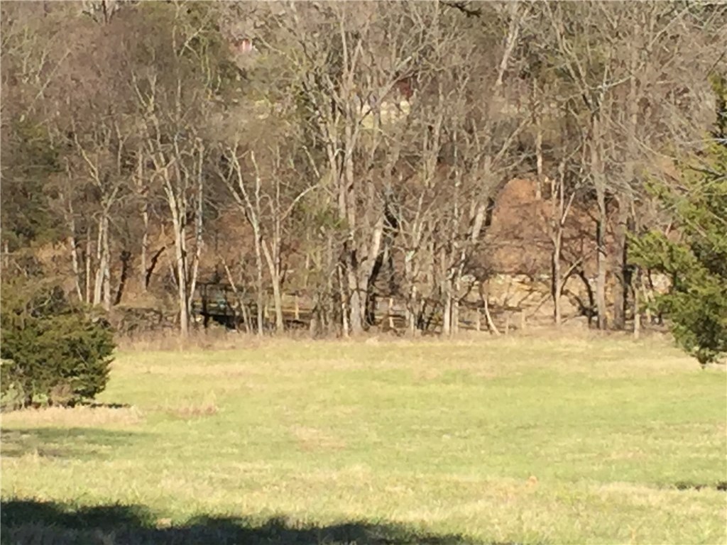 Knolls - Land