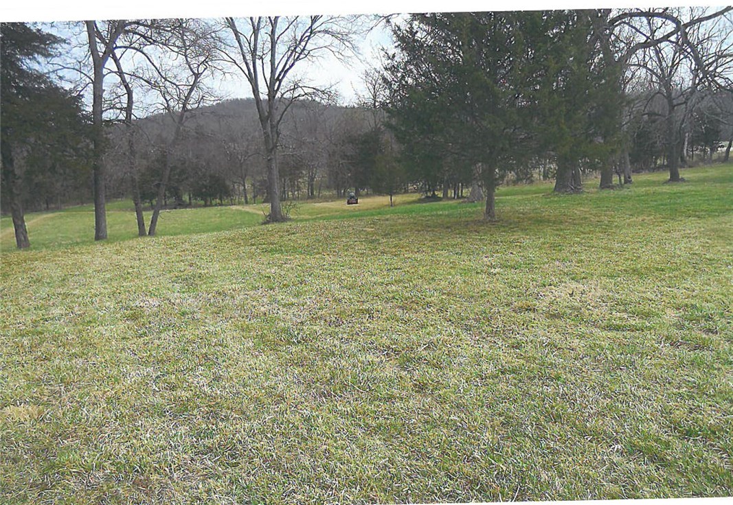 Knolls - Land