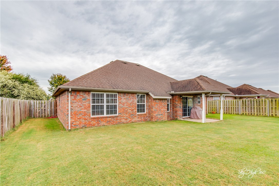 Bellview Residence Add Ph 1 Rogers - Residential