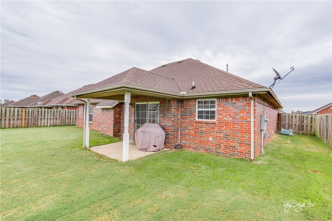 Bellview Residence Add Ph 1 Rogers - Residential