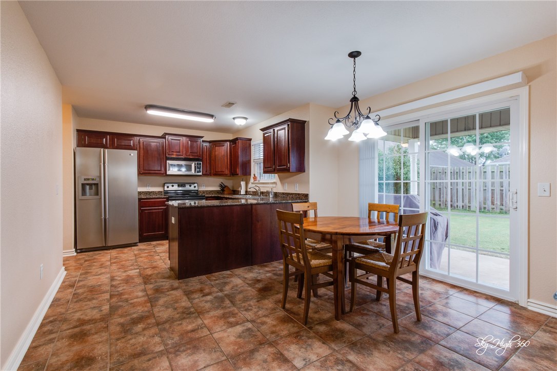 Bellview Residence Add Ph 1 Rogers - Residential