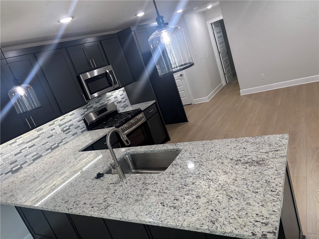 Brier Hill Sub Ph I Bentonville - Residential Lease