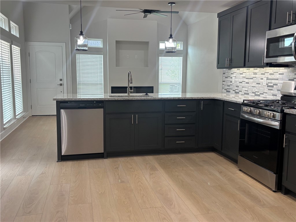 Brier Hill Sub Ph I Bentonville - Residential Lease