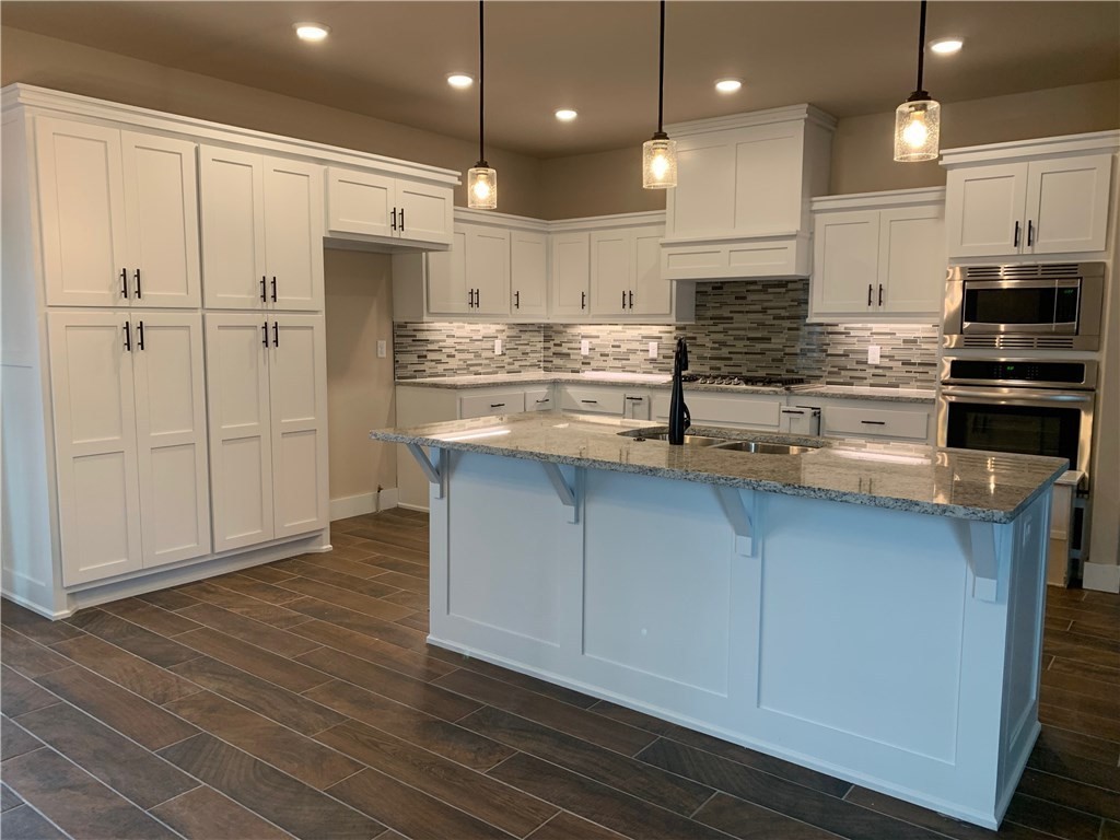 Willowbrook Farms Sub Ph II Bentonville - Residential Lease