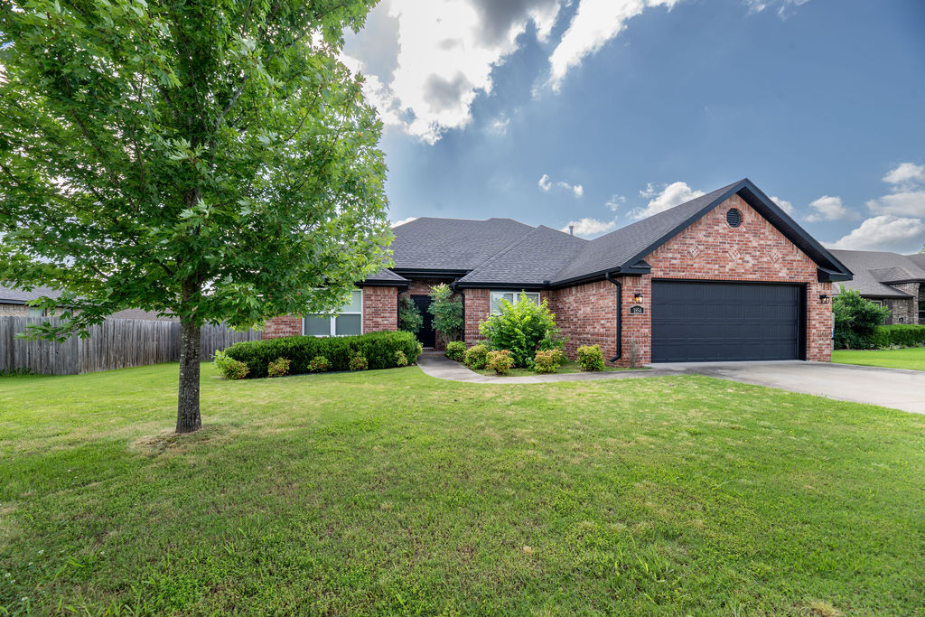 Falcon Ridge - Residential