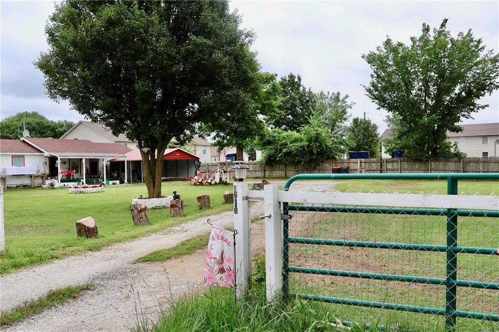 1-17-30 Springdale Outlots - Residential