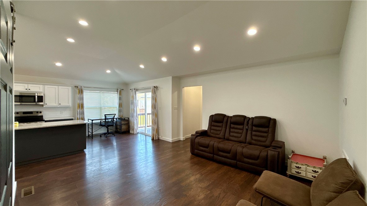 WELLINGTON PHASE I - Residential
