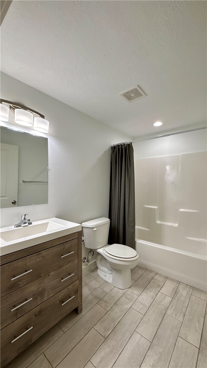 WELLINGTON PHASE I - Residential