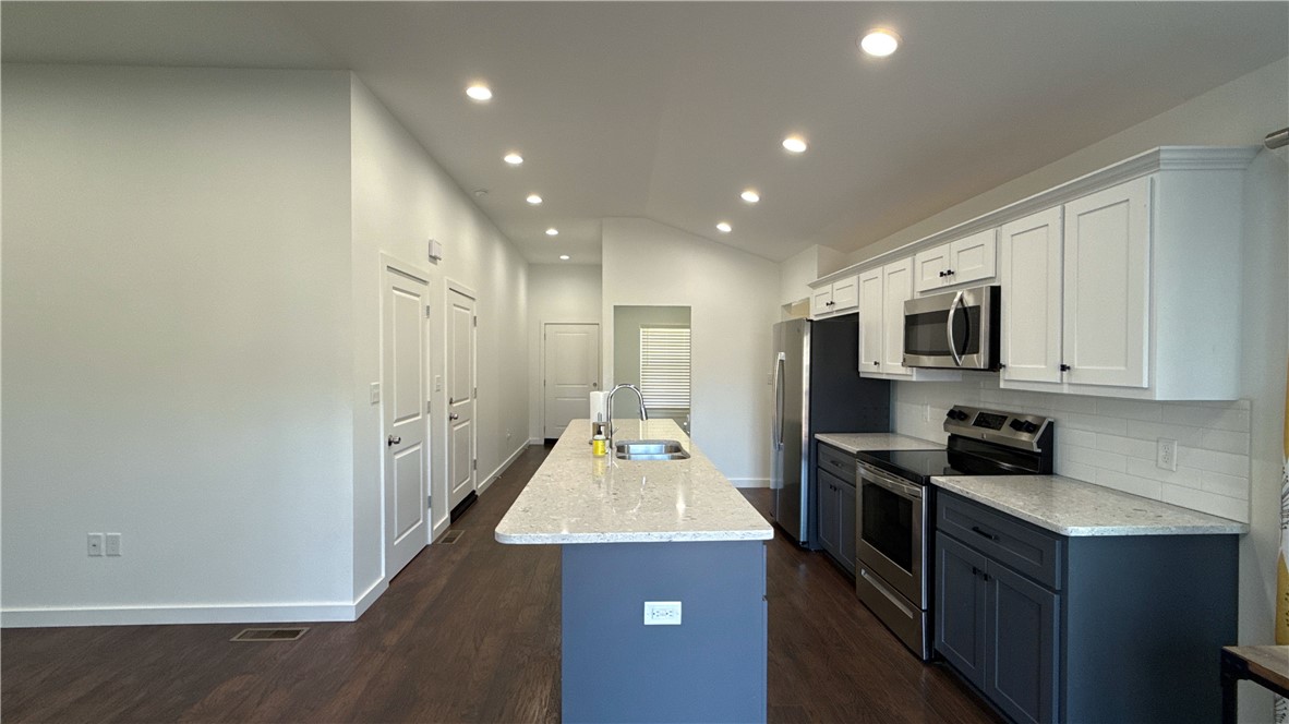 WELLINGTON PHASE I - Residential