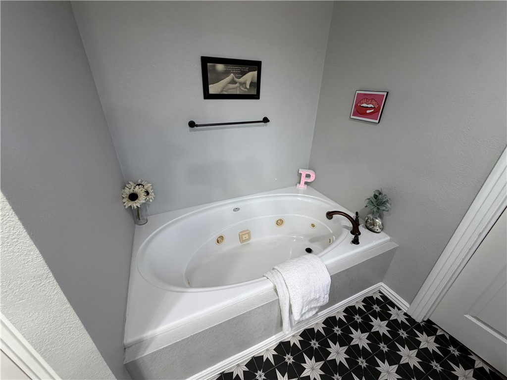 Rupple Row Sub - Residential Lease