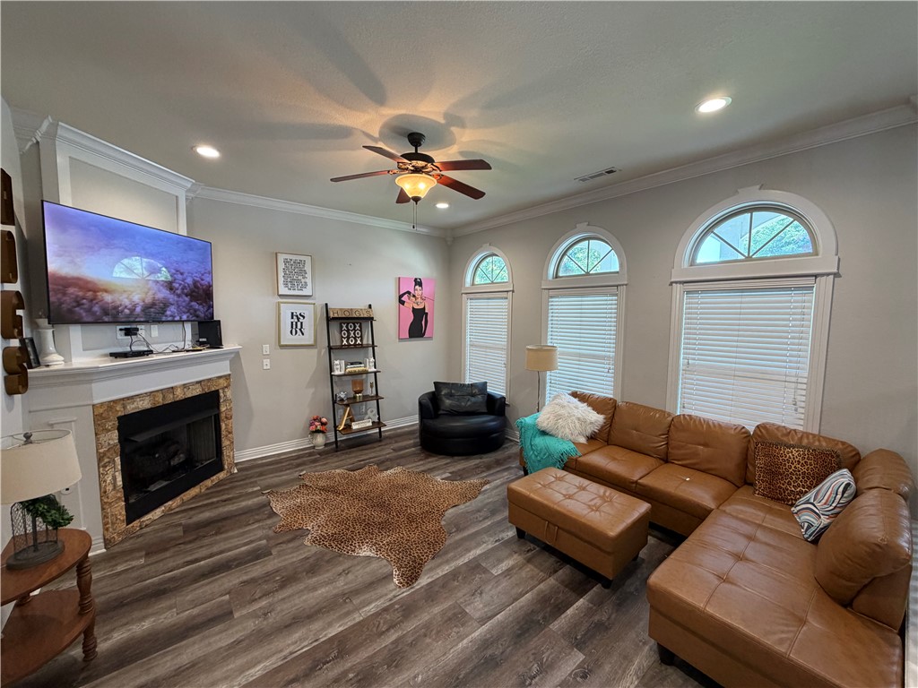Rupple Row Sub - Residential Lease