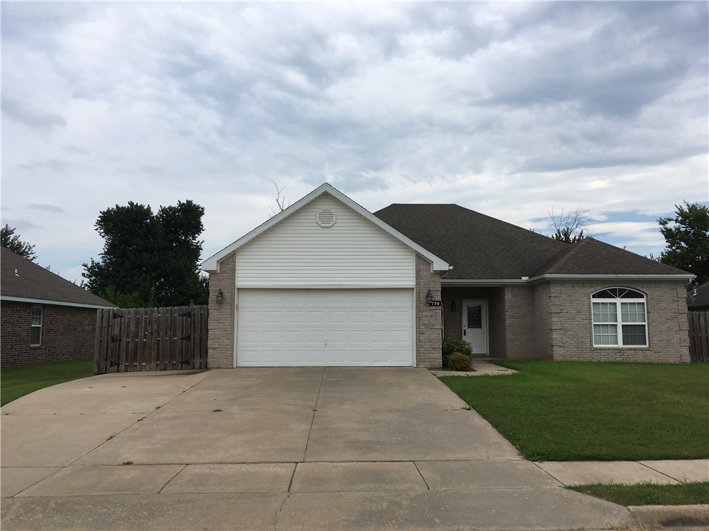 Lease with Option to purchase available on this home