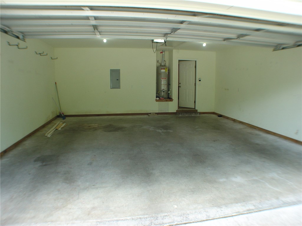 Shropshire Sub Bvv - Residential Lease