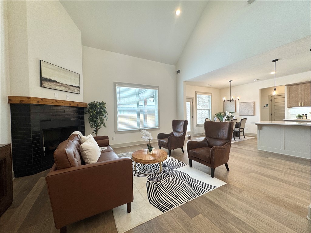 Woodlands Crossing Ph I Bentonville - Residential