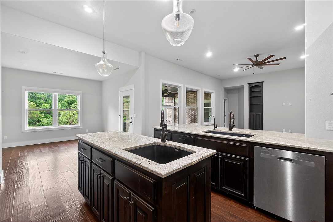 Crystal Cove - Residential