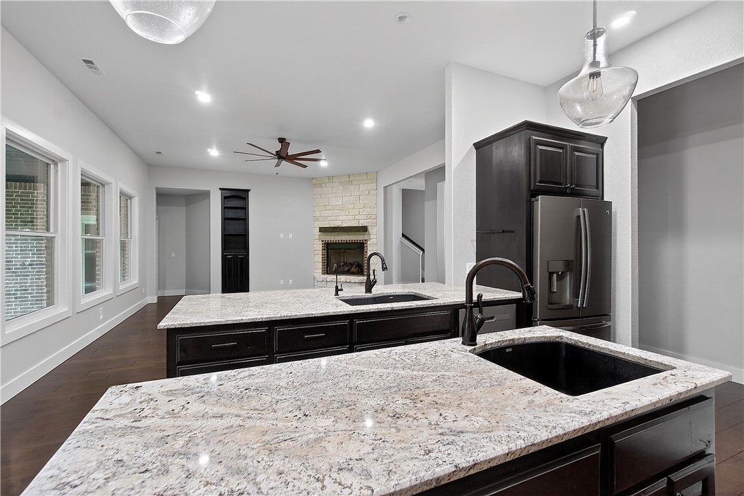 Crystal Cove - Residential