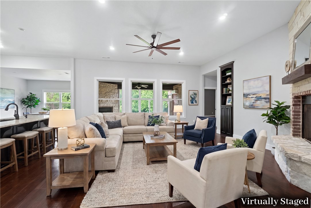 Crystal Cove - Residential