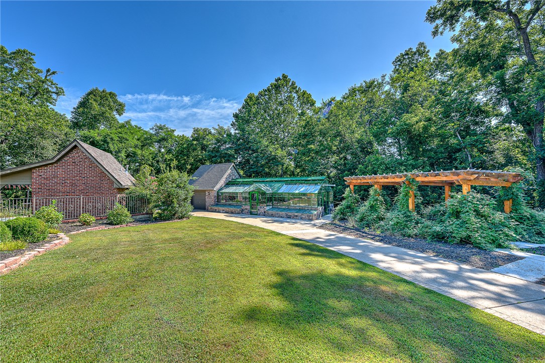 Heathrow Sub Bentonville - Residential