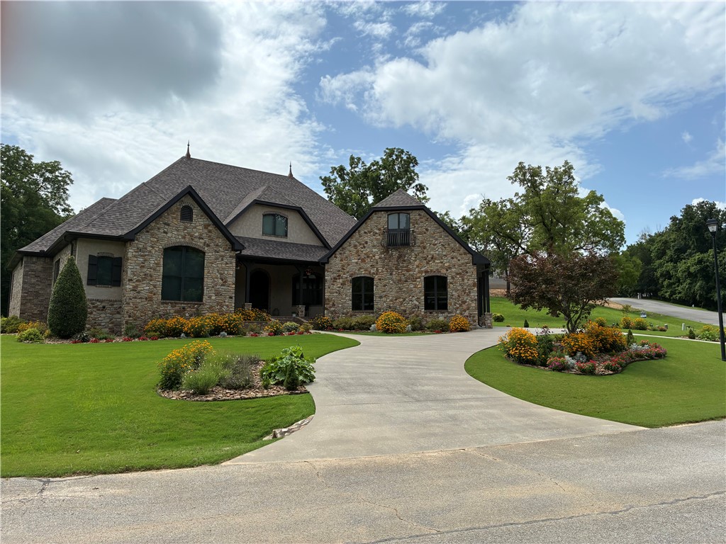 Knolls - Residential