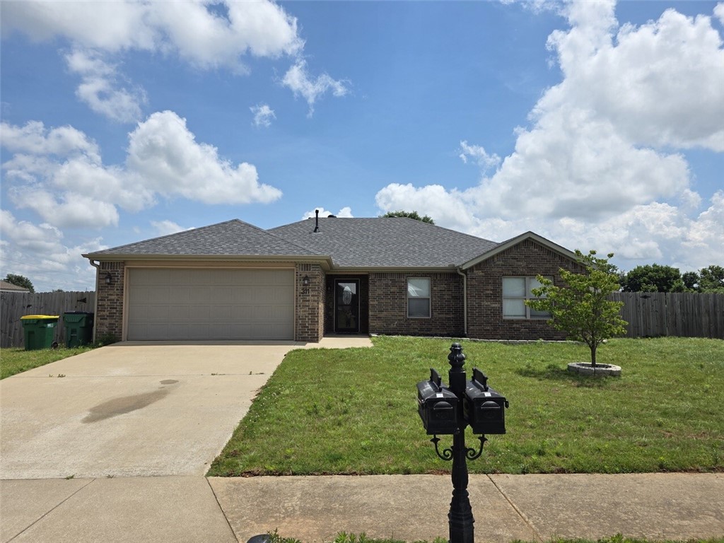 Beautifully updated 4-bedroom home in Centerton conveniently located just minutes from Bentonville’s top shopping, dining, and employers—and only 5 miles from the Walmart Home Office campus. Situated on a spacious lot, this home features a walk-out deck perfect for relaxing or entertaining outdoors. Inside, you’ll find fresh updates throughout including LVP flooring, fresh paint, an updated kitchen, and modern systems for added comfort and efficiency. The home offers a warm and inviting layout with plenty of space to enjoy. Conveniently located just 10 minutes from the Bentonville Square, community center, Walmart, and more.**1 pet limit - dog only - under 25 lb - $250 non-refundable pet fee per pet**