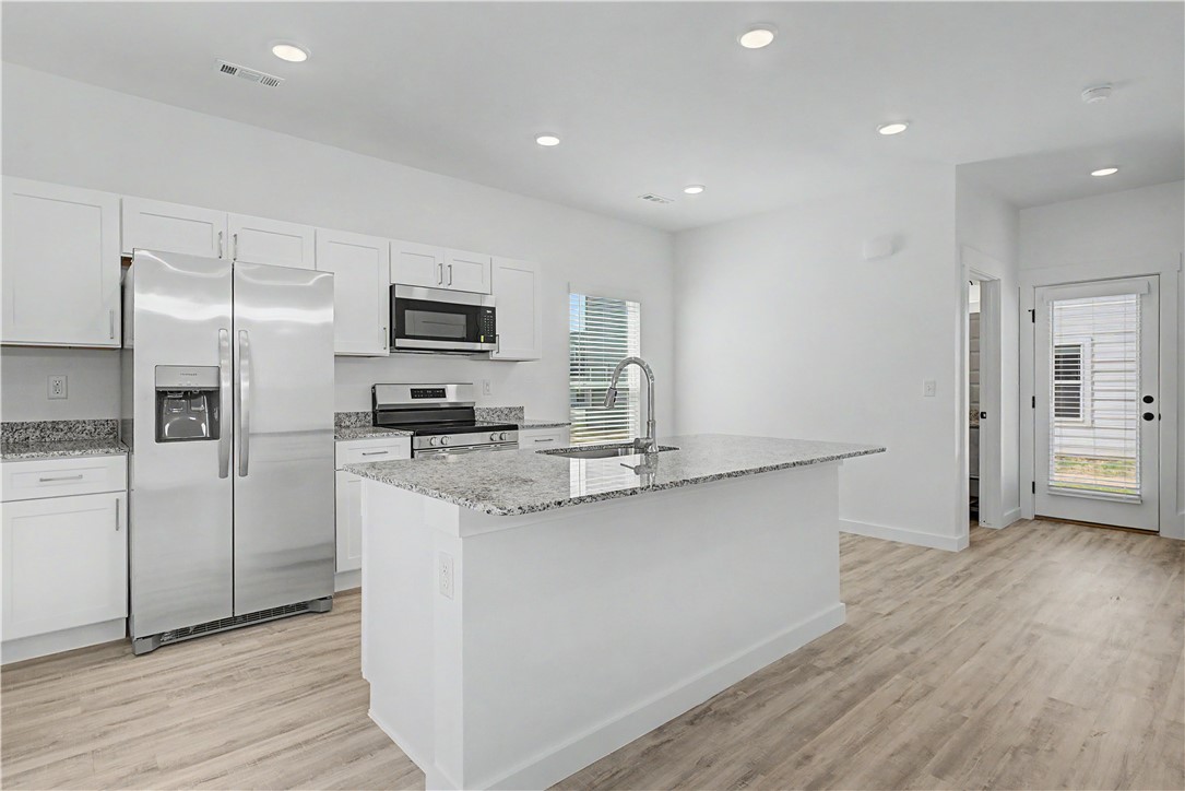 FEATHERSTON WEST SUB PH 1-CENTERTON - Residential