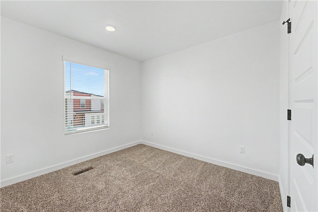 FEATHERSTON WEST SUB PH 1-CENTERTON - Residential